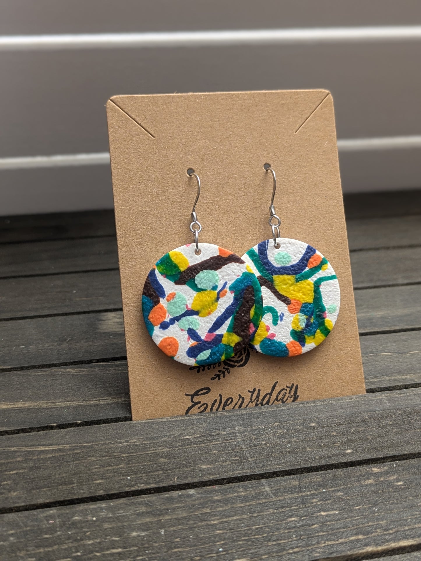 Circle Confetti Dangles Style 3