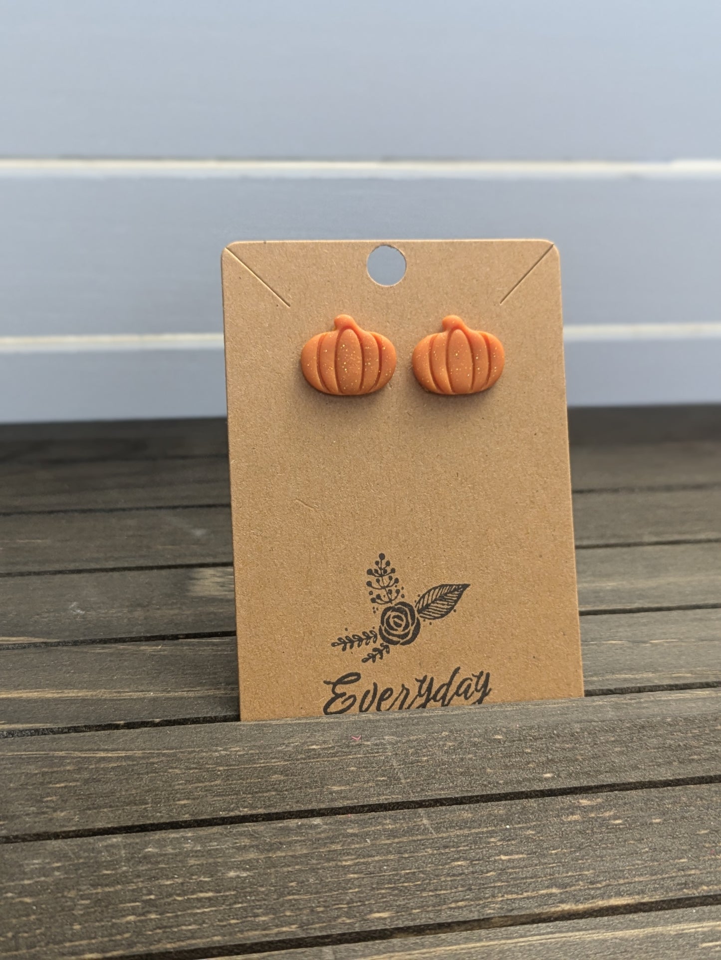 Pumpkin Studs